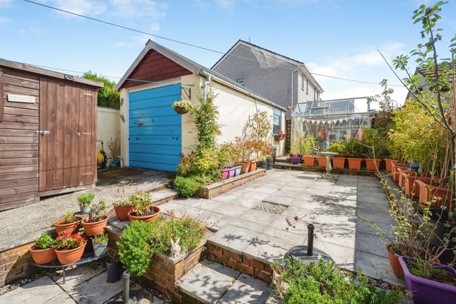 34, Beech Road, CALLINGTON photo 4