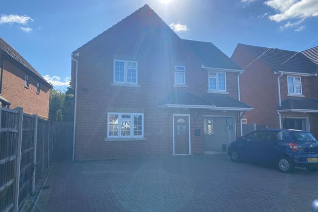 Thumbnail Detached house for sale in Clyde Close, Slough