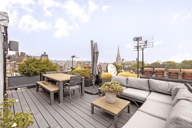 1-bed flat on 4, 13, Gordon Place, London, £3,500/mo