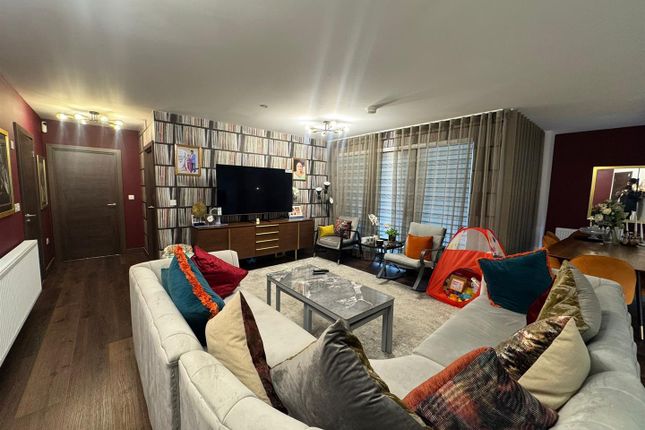 2 Bed Flat - Powerhouse Land