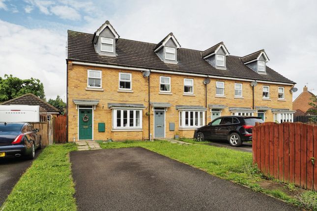 Town house for sale in Conisborough Way, Hemsworth, Pontefract