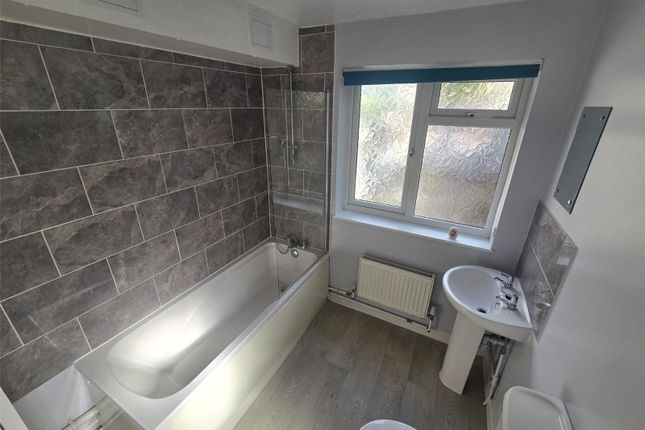 7, Washington Road, Hampshire photo 4