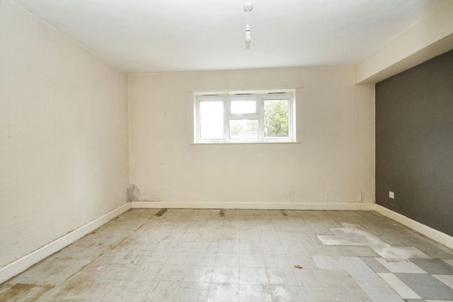 Flat for sale in 2 Halls Court, Stoney Stanton, Leicester, Leicestershire