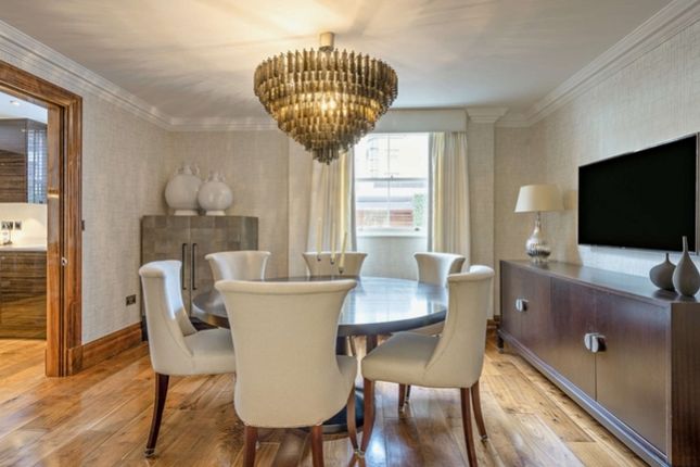 Apartment 3, Grosvenor Hill, London photo 2