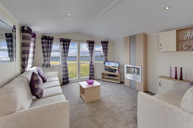 2-bed caravan on The Lakes Rookley, Main Rd, Ventnor, £36,995