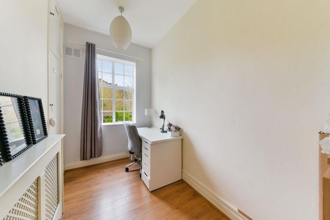 Flat for sale in Fortess Road, London