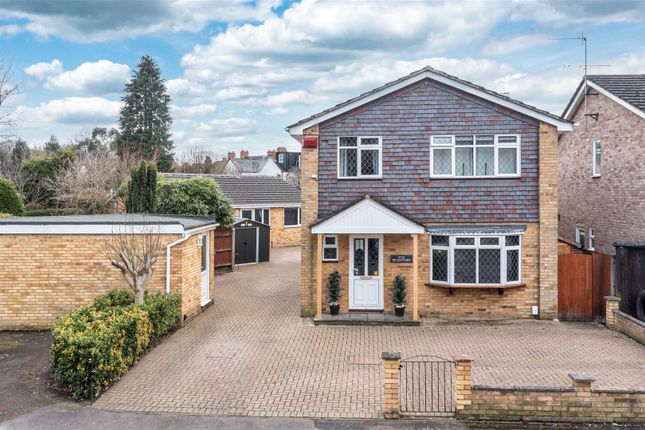 Thumbnail Detached house for sale in Nightingale Close, Farnborough