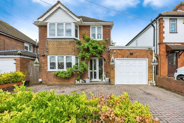 Thumbnail Detached house for sale in Elaine Gardens, Woodside, Luton