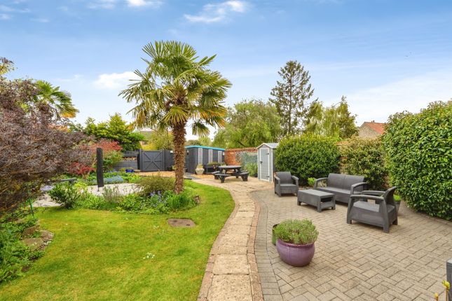 12, Hovells Lane, Thetford photo 2