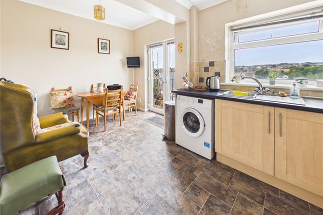21, St. Peters Road, Pembrokeshire photo 2