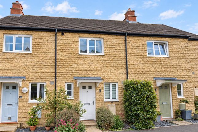2-bed house on 28, Knapps Crescent, Cheltenham, £1,300/mo