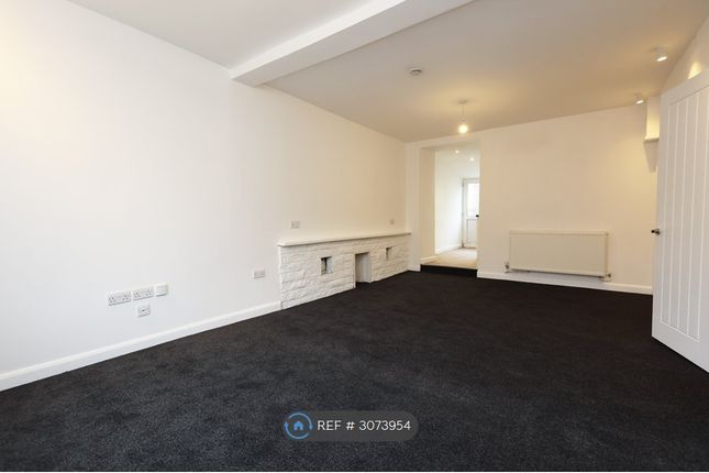 Trealaw Road, Tonypandy photo 3