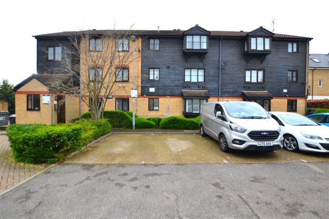 Thumbnail Studio for sale in Kilberry Close, Osterley, Isleworth
