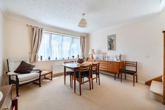 7, Charlecote Drive, Chandler's Ford photo 4