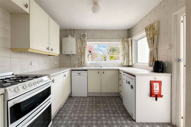 22, Lyminster Road, Littlehampton photo 3
