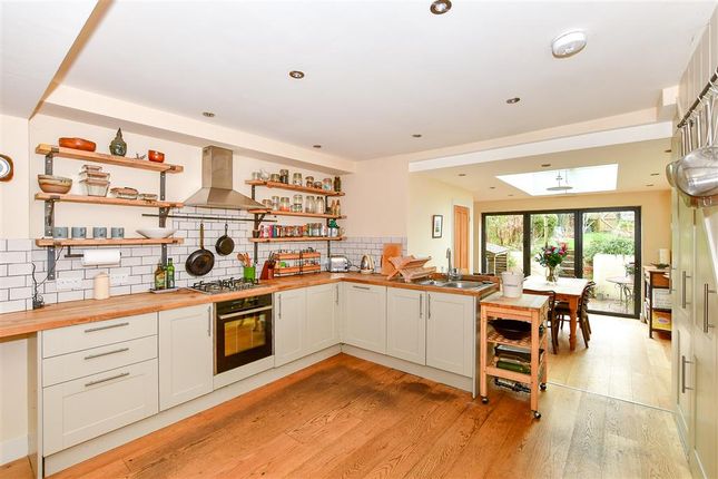 Town house for sale in Leicester Road, Lewes, East Sussex
