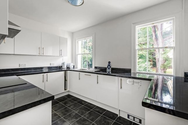Pixham Lane, Dorking photo 2