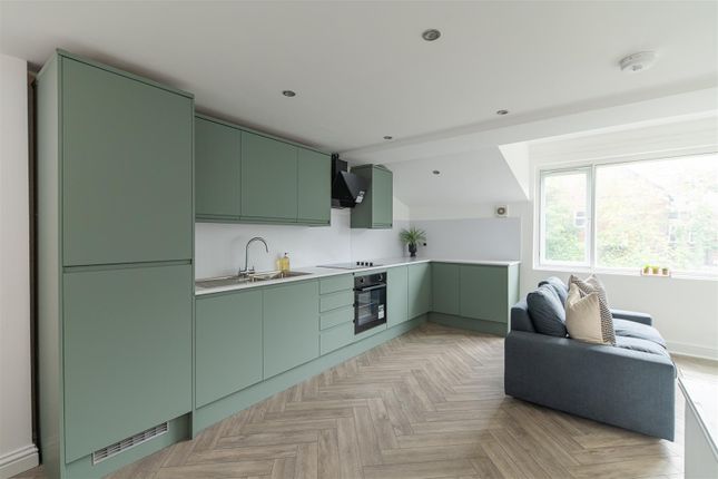 1 North Bank, Otterburn Villas, Newcastle Upon Tyne photo 2