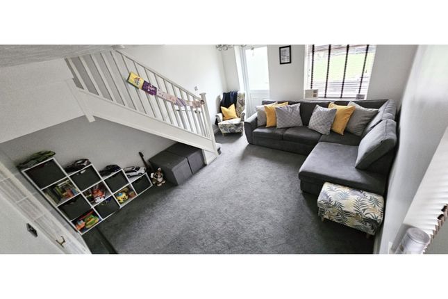 19, Coleford Road, Leicester photo 3