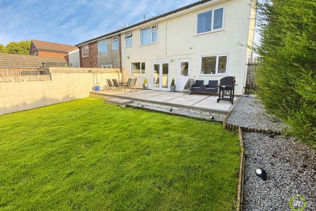 41 Carus Avenue, Darwen photo 3