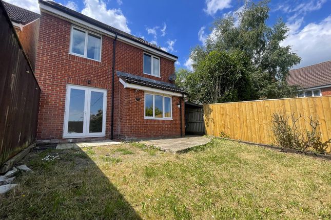 4 Rosecroft, Newfield photo 4