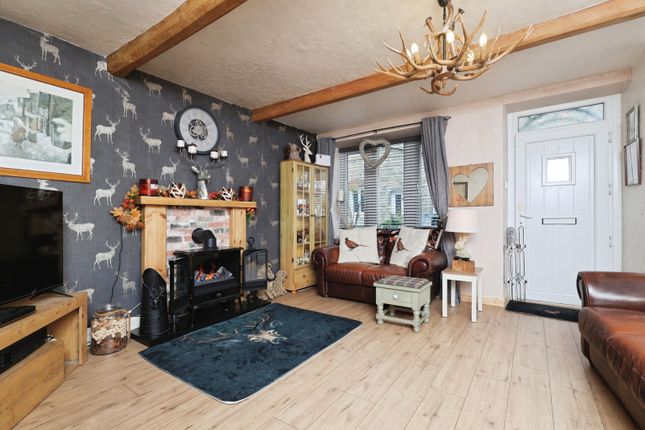 2, Rosewood Square, Sutton In Craven, photo 2