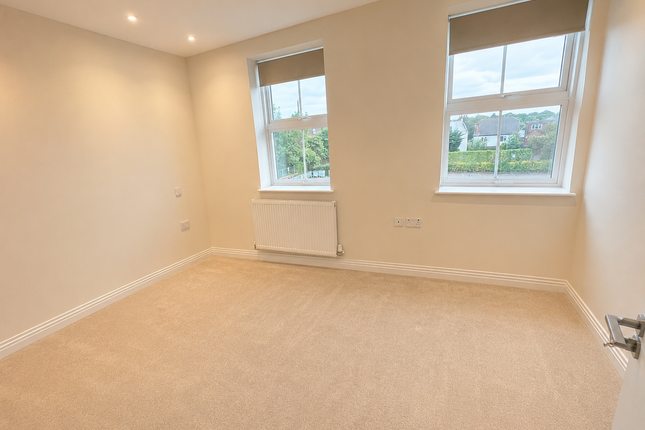 17, Merlin House, Bakers Lane, Epping photo 5