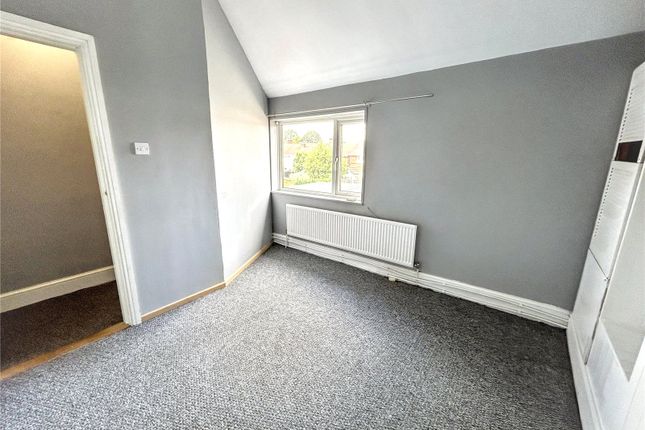 18, Foljambe Crescent, Doncaster photo 4