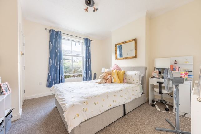 72a, Victoria Road, Southampton photo 3