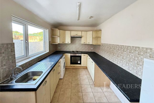 16, Church Road, Edlington photo 2