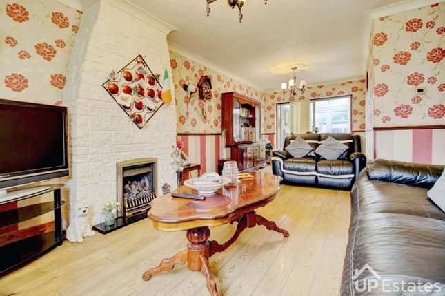 7, Newbold Close, Coventry photo 3
