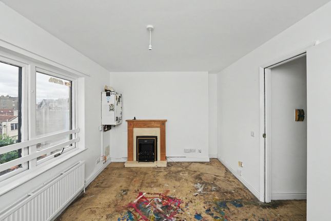 Flat 3, Bristol photo 3