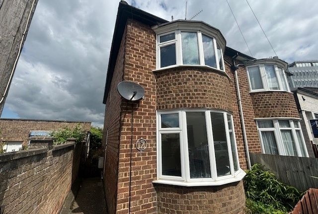 Thumbnail Semi-detached house to rent in Cromwell Road, Kettering