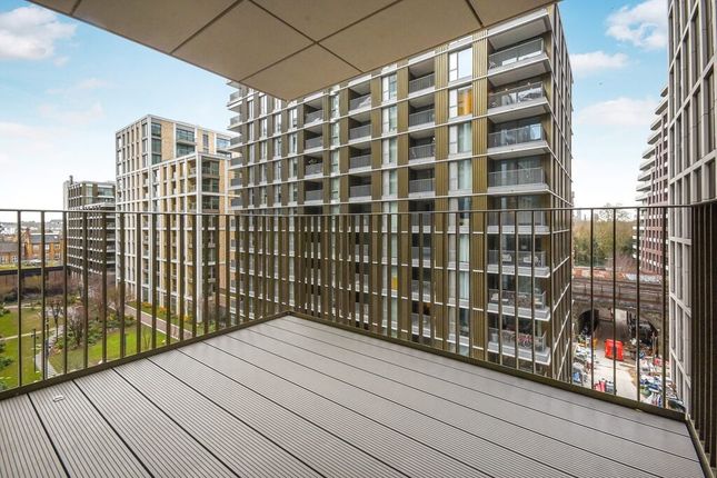 Flat for sale in Palmer Road, London