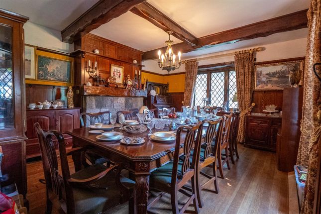 Dining Room.Jpg