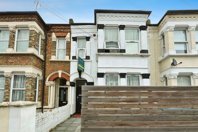 Thumbnail Studio to rent in 62 Tubbs Road, London