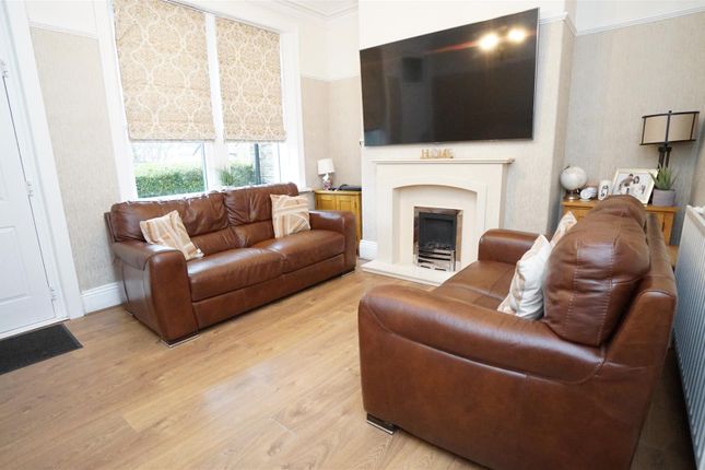 38, Highgate, Bradford photo 2
