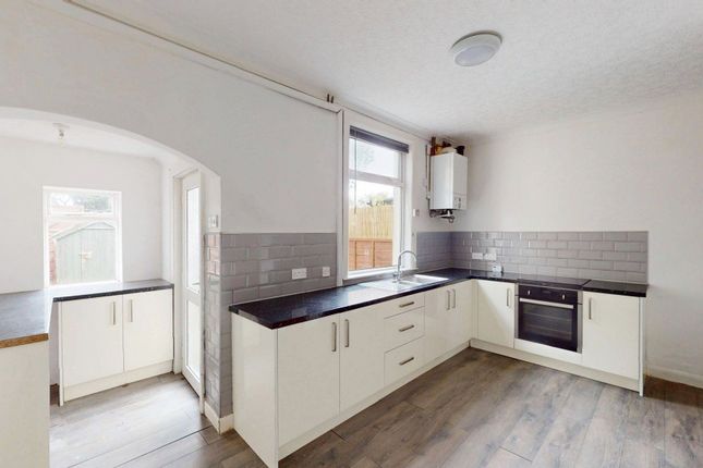 40 Dicconson Lane, Bolton photo 3