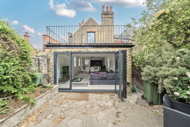 38 Knatchbull Road, London photo 3