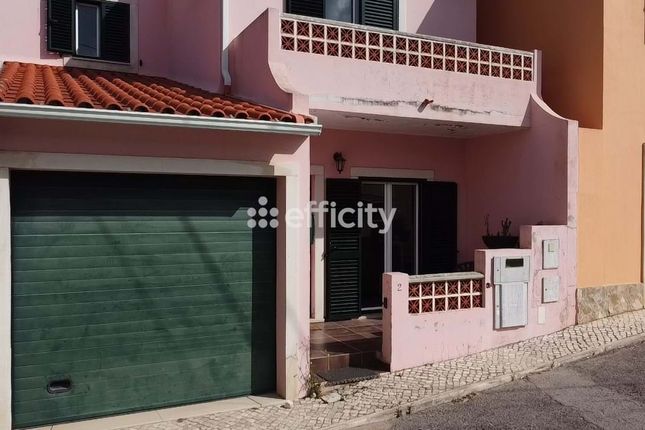 Villa for sale in Cadaval, Portugal