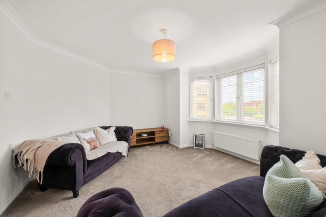 10 Meikle Inch Lane, Bathgate, West Lothian photo 4