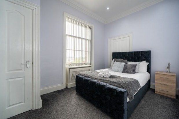 Flat to rent in 18 St. Johns North, Wakefield