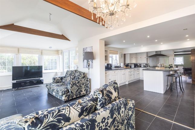 2, Lower Bury Lane, Epping photo 4