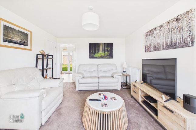 12, Redwing Road, Burnley photo 4