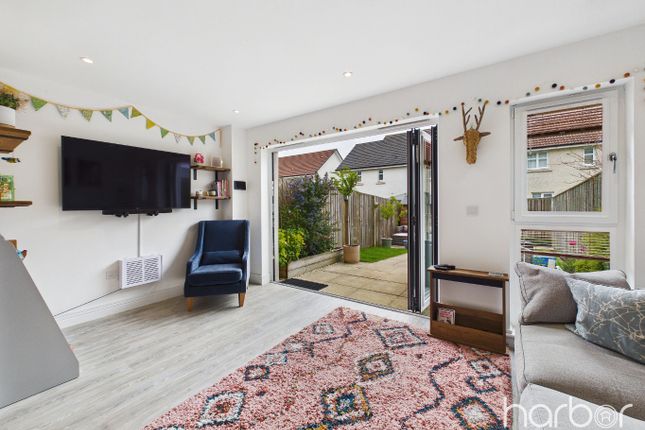 31 Brechanshaw, Erskine, Renfrewshire photo 4