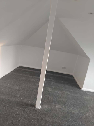 126, Vicarage Farm Road, Hounslow photo 5