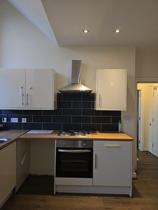 FAIZAN HOUSE, Elm Street, Burnley photo 3