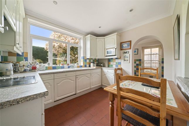 24, Eastmont Road, Surrey photo 2