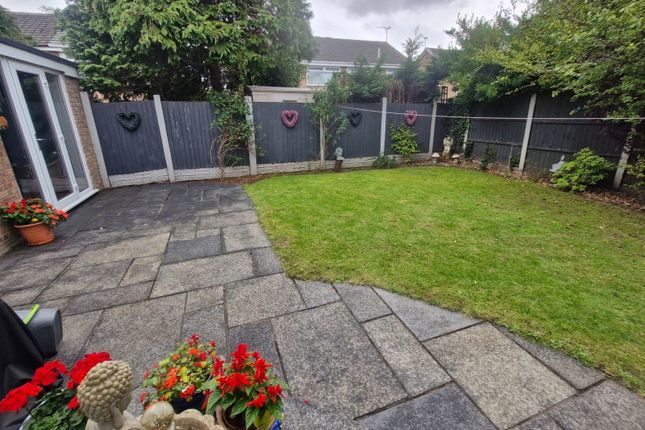 96, South Meade, Maghull photo 5