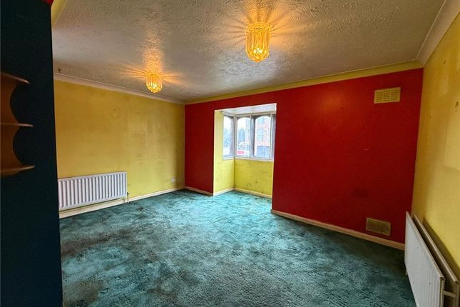 242, Ashbourne Road, Mitcham photo 3
